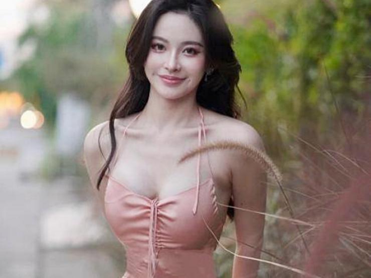 Hoa hậu thế giới Trung Quốc 2022 xinh như mộng tố khai đàn bằng thạc sĩ
