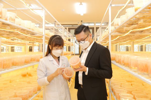 Một doanh nghiệp khoa học công nghệ của Học viện Nông nghiệp Việt Nam đã có cửa hàng quyền - Ảnh 2.