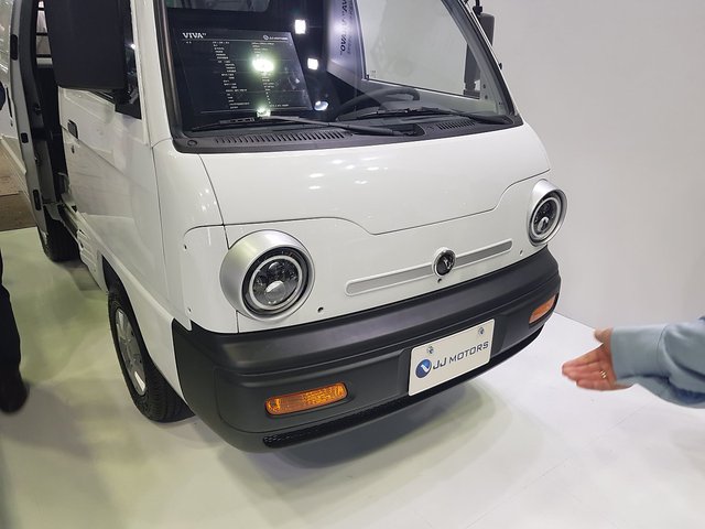 Ô tô điện Hàn Quốc giá quy đổi gần 400 triệu lộ thông tin ở Việt Nam: Trọng lượng lớn của vua xe van Suzuki Carry - Ảnh 4.